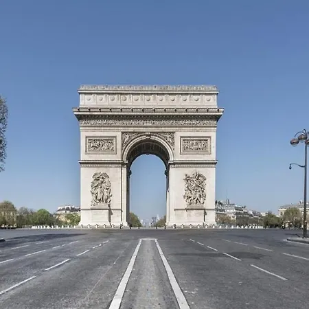 Tbs 334 - In * Paris