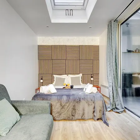 Tbs 334 - In Appartamento Parigi