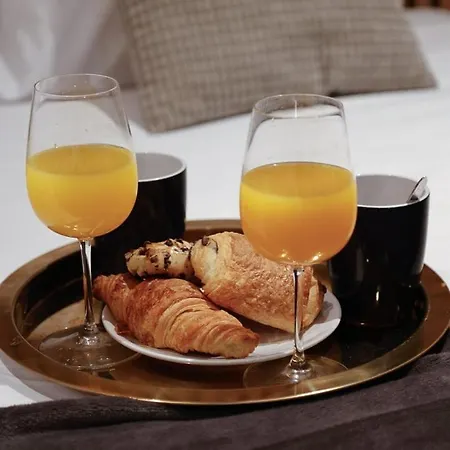 Tbs 334 - In Appartamento *